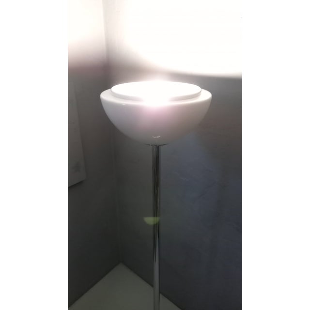 Mid-Century Modern Floor Lamp in Chrome with Milk Glass Lampshade, 1970s For Sale - Image 3 of 10