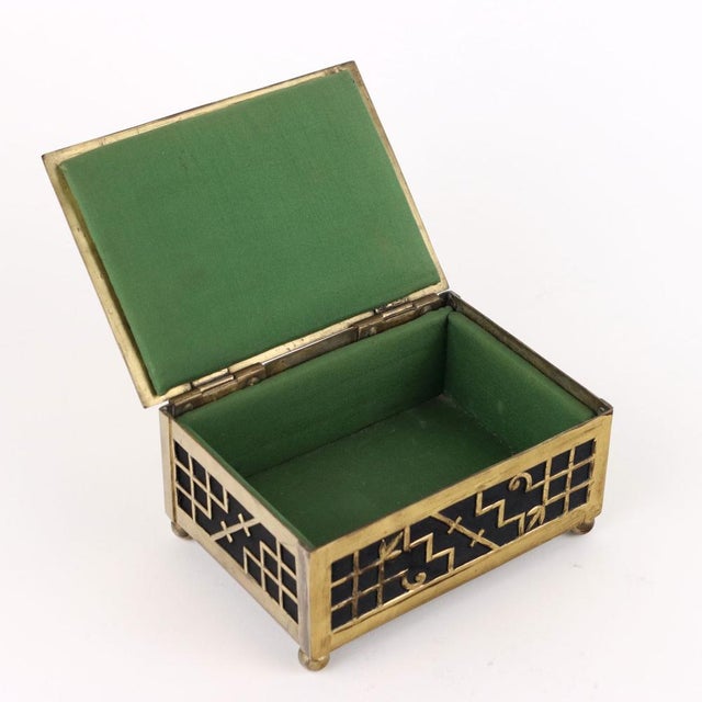 Art Deco Box in Bronze and Fabric, Europe, 1920s-1930s For Sale - Image 9 of 11