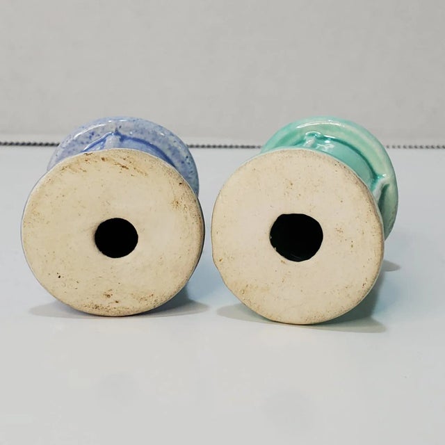 Mid-Century Modern 1950s Teal and Periwinkle Ceramic Lantern Salt & Pepper Shakers For Sale - Image 3 of 6