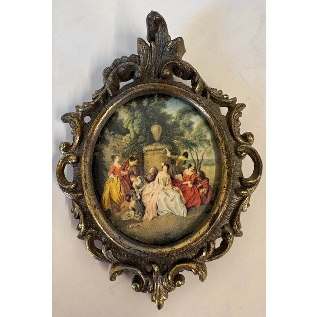 Love this pretty petite Italian gilt metal oval frame and print!