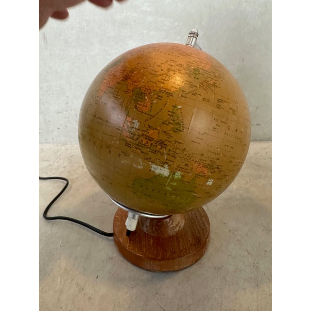 Green Vintage Illuminated Glass Globe, 1980 For Sale - Image 8 of 13
