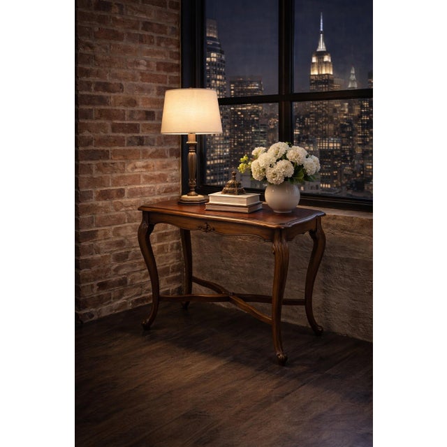 English Vintage Rembrandt Pewter & Onyx Table Lamp With Linen Shade — Neoclassical Revival Form (L271) For Sale - Image 3 of 6