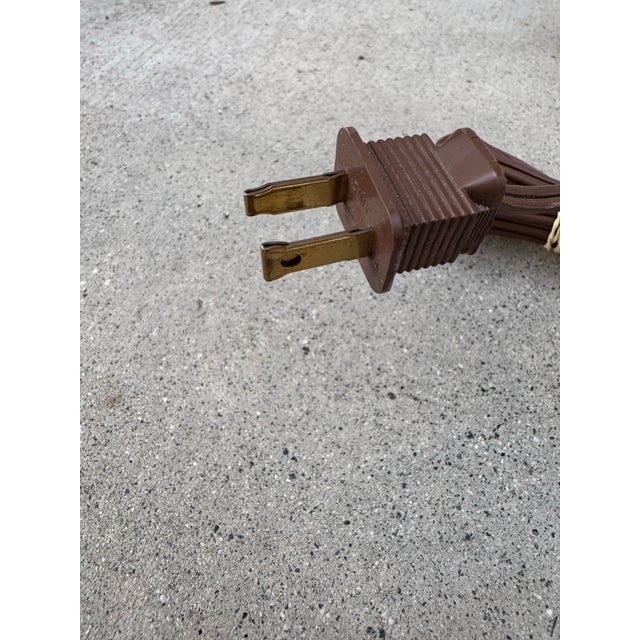 Vintage 1972 Chapman Bouillotte Table Lamp – Brass & Black Enamel, Hollywood Regency For Sale - Image 12 of 12