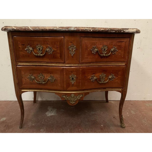 Louis XV Commode with Curved Front, 1700s For Sale - Image 11 of 11