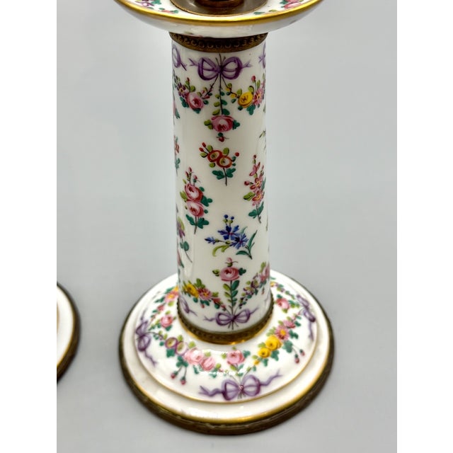 19th Century Louis XVI Revival Porcelain Candlesticks with Floral Garlands and Gilt Metal Mounts in the style of Sèvres, 1890s, Set of 2 For Sale - Image 5 of 18