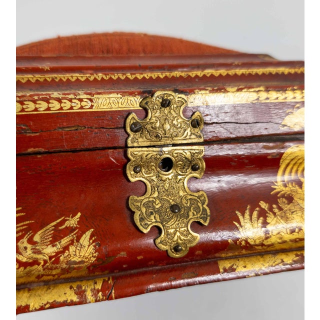 19th Century English or French Red Lacquer Gilt Chinoiserie Sewing Box For Sale - Image 13 of 16