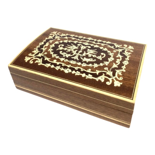 French Artisan Vintage Wood Lidded Treasure Trinket Box For Sale