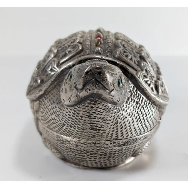 Early 20th Century Early 20th Century South East Asian Silver Turtle Form Betel Box For Sale - Image 5 of 11