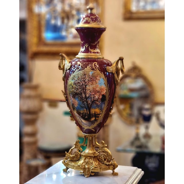 Victorian Burgundy French Porcelain Vase – Romantic Victorian Scene With Gold Accents For Sale - Image 3 of 3