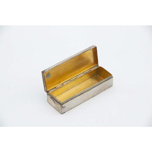 Silver Snuff Box with Rectangular Base and Gold Inside, in Good conditions. Designed 1920 to 1949