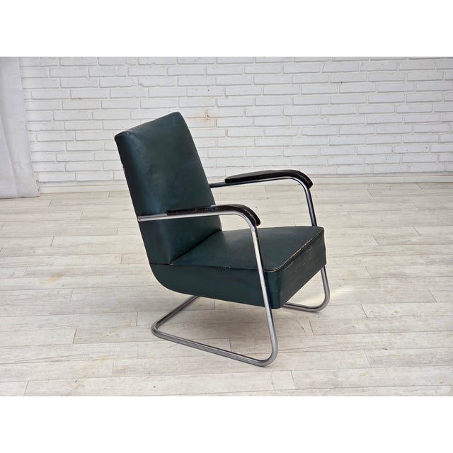 1950s, Scandinavian armchair in Bauhaus style. Original good condition: no smells, no stains and stable construction....