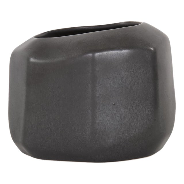 Gray Alamo Vase- Medium For Sale
