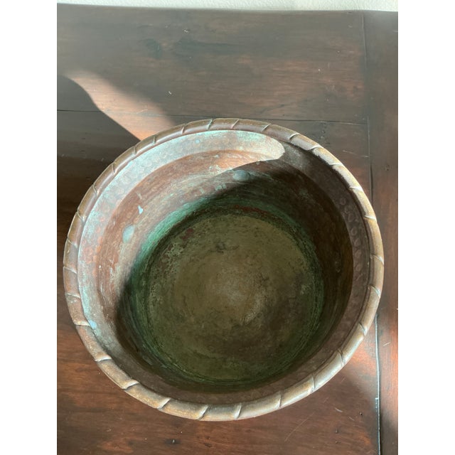 Metal Vintage Italian Hammered Copper Cachepot Planter on Claw Feet For Sale - Image 7 of 9