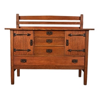 Gustav Stickley Antique Mission Oak Arts & Crafts Strap Hinge Sideboard, Circa 1910 For Sale
