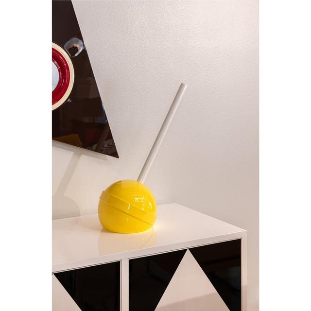 Lollipop vase in powder-coated aluminum by altreforme dimensions: ø 20 x h 48 cm. Materials: powder-coated aluminum. An...