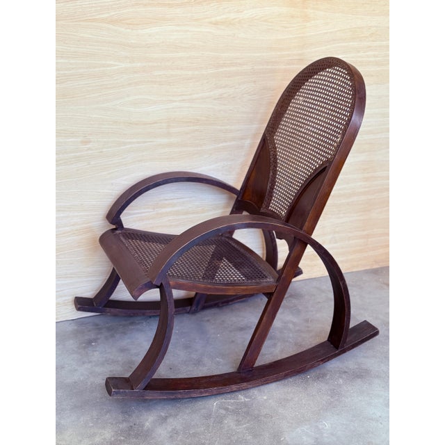 This model is inspired by the Thonet no. 10 rocker from circa 1880. It´s made in Spain, circa 1940-1950. It was restored...