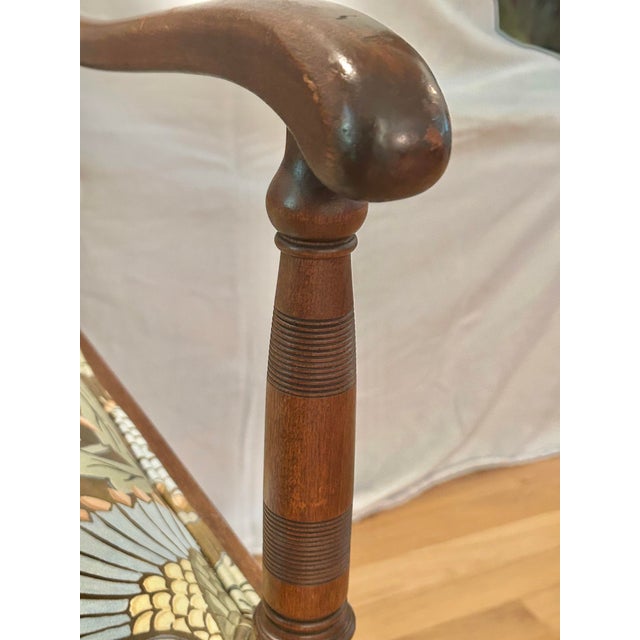 Antique C. 1900 Edwardian Sheraton Revival Carved Wood Settee, Newly Upholstered For Sale In New Orleans - Image 6 of 12