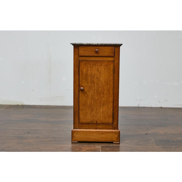 Early 20th Century French Circa 1900 Walnut Small Cabinet with Marble Top and Single Door Storage For Sale - Image 5 of 12