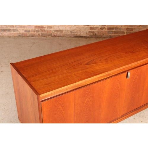 Mid-Century Teak Sideboard with Brushed Steel Handles by Robert Heritage for Archie Shine, 1960s For Sale - Image 12 of 15