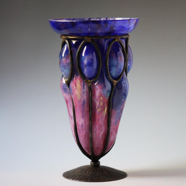Art Deco French Art Deco Schneider Mottled Cobalt Glass Vase in Wrought Iron Mount, 1920s For Sale - Image 3 of 9