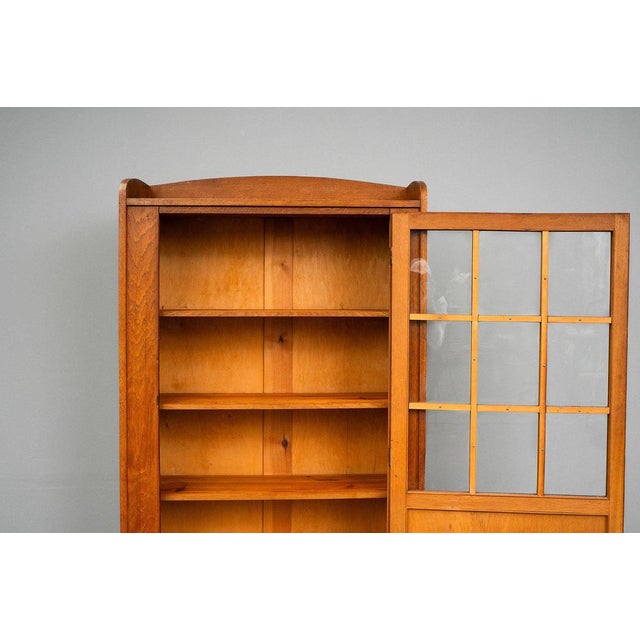 Small 20th Century Art Nouveau Bookcase in Oak For Sale - Image 12 of 18