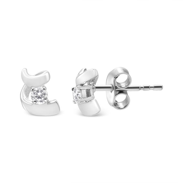 Contemporary .925 Sterling Silver Round Cut Diamond Fashion Stud Earrings (0.10 cttw, I-J Color, I2-I3 Clarity) For Sale - Image 3 of 6
