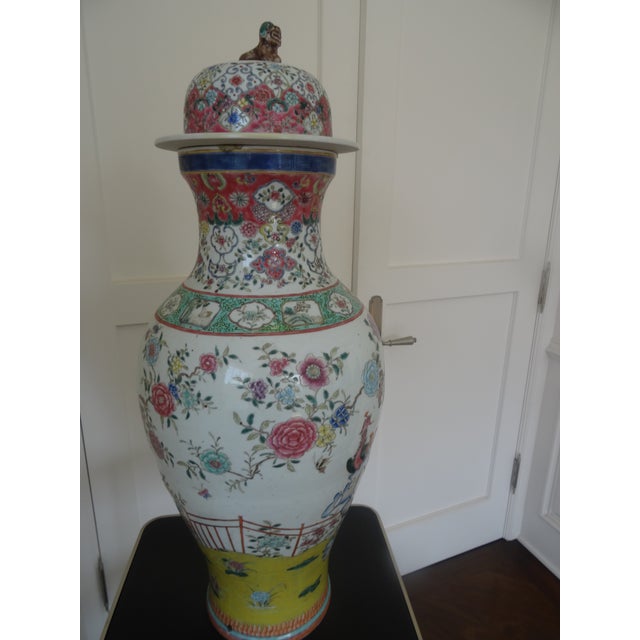1920s Vintage Chinese Famille Rose Hand Painted Porcelain Vase For Sale - Image 4 of 7