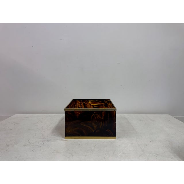 Large Tortoiseshell Effect Acrylic Glass Planter, 1970s For Sale - Image 3 of 11