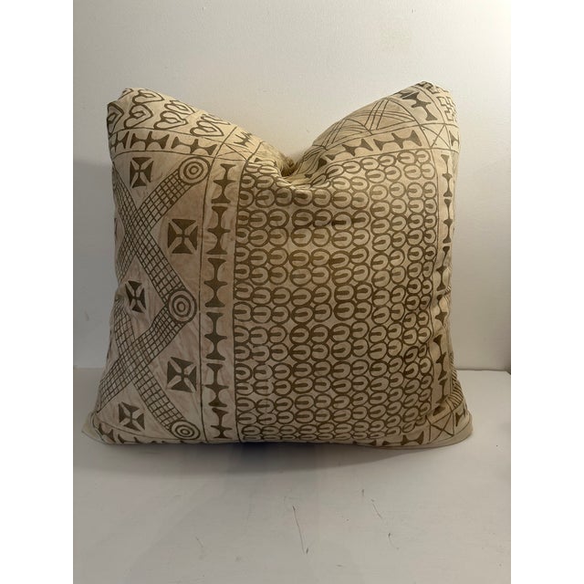 Fortuny Ashanti Pattern Down Cushions For Sale - Image 10 of 10