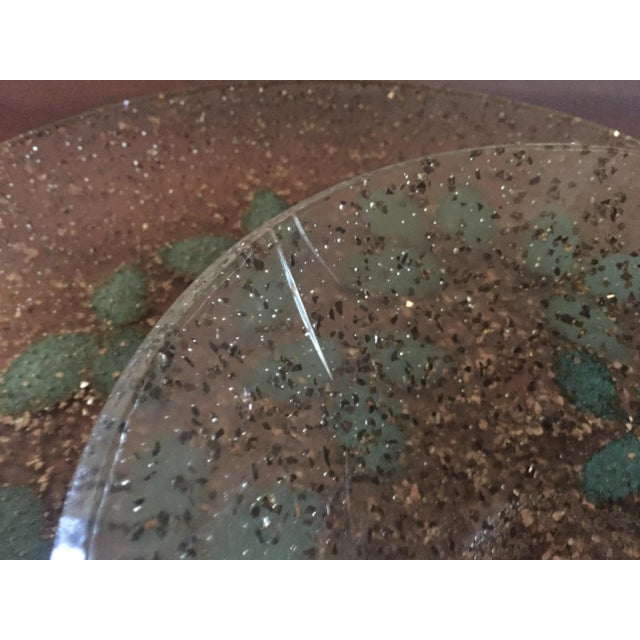 Plastic 1960's Mid-Century Lucite/Acrylic Chip & Dip Serving Tray with Gold Flecks and Green Leaves For Sale - Image 7 of 9