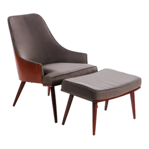 Walnut Bentwood Back Lounge Chair and Ottoman in the Manner of Milo Baughman, Usa, Circa 1950's