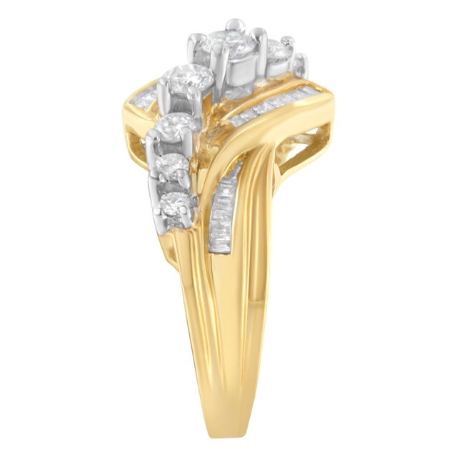 Early 21st Century 10K Two-Toned Diamond Bypass Ring (1 Cttw, H-I Color, SI2-I1 Clarity) - Size 7 For Sale - Image 5 of 7