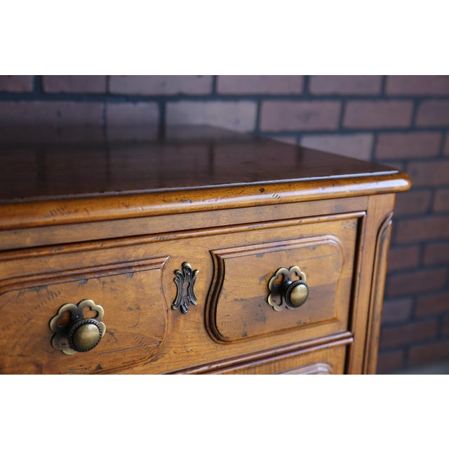 Henredon French Provincial Nightstands a Pair Chairish