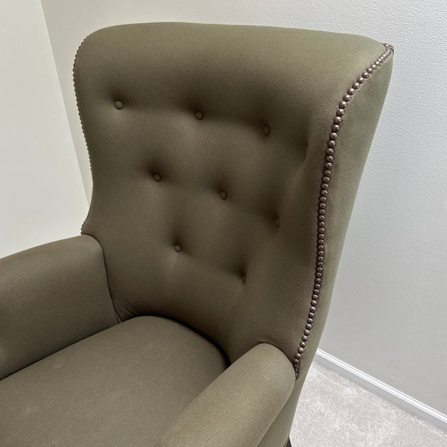 Early 2000s Hickory Chair Isaac Wing Chair in Olive Wool Felt Upholstery For Sale In Chicago - Image 6 of 12