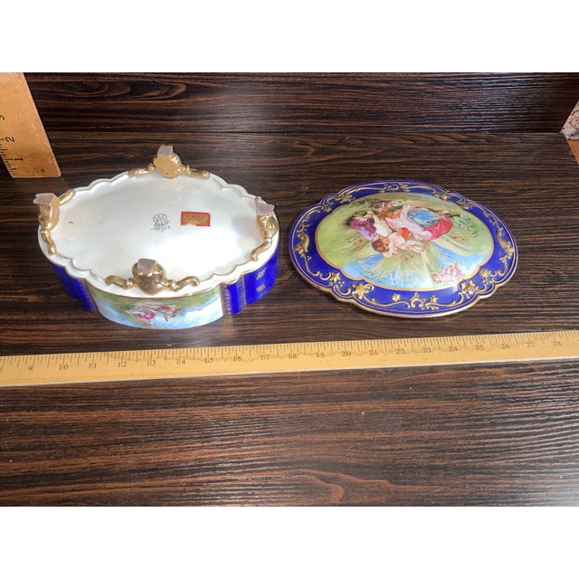 Vintage Early 20th Century Porcelain Dresser Box For Sale In Los Angeles - Image 6 of 12