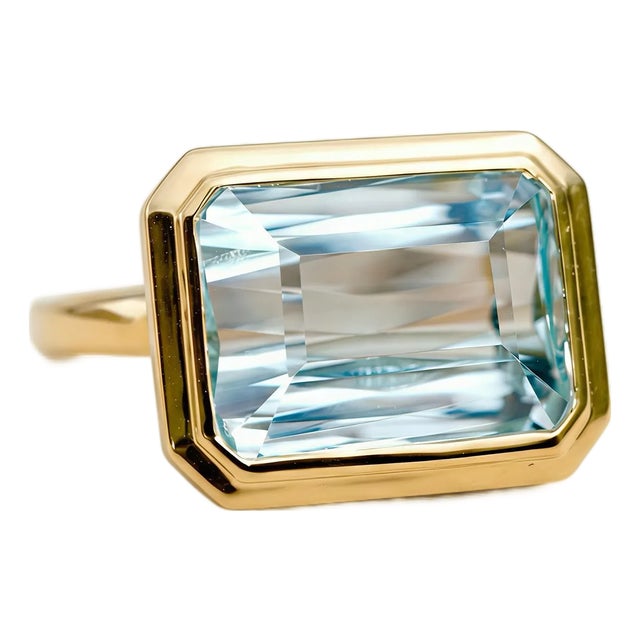 Kai One-of-a-Kind Aigs Certified 5.81ct Aquamarine East-West Ring in 14k Gold Size 7 For Sale