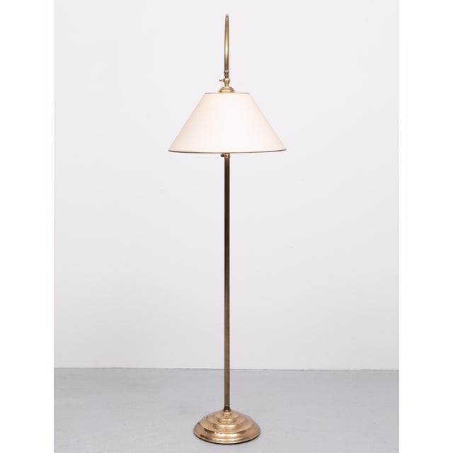 Beautiful Classic Gooseneck Floor lamp. Adjustable in Height. Early example. 1940s, New wiring, comes with a good working...