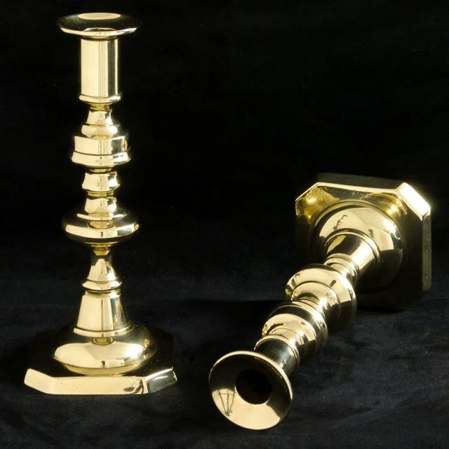 Small Victorian Knop-Stemmed Brass Candlesticks, 1890s, Set of 2 For Sale - Image 3 of 8