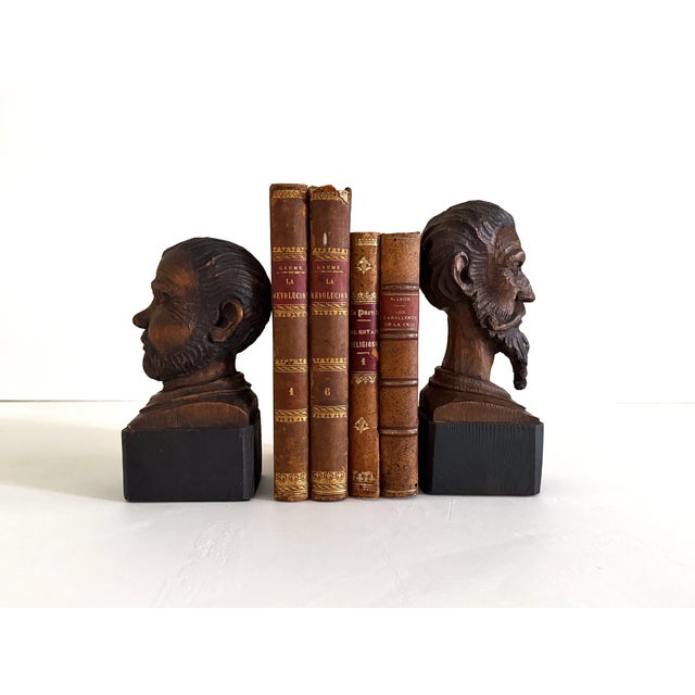 Brown Pair of Vintage Carved Spanish Busts, Don Quixote and Sancho Panza For Sale - Image 8 of 9