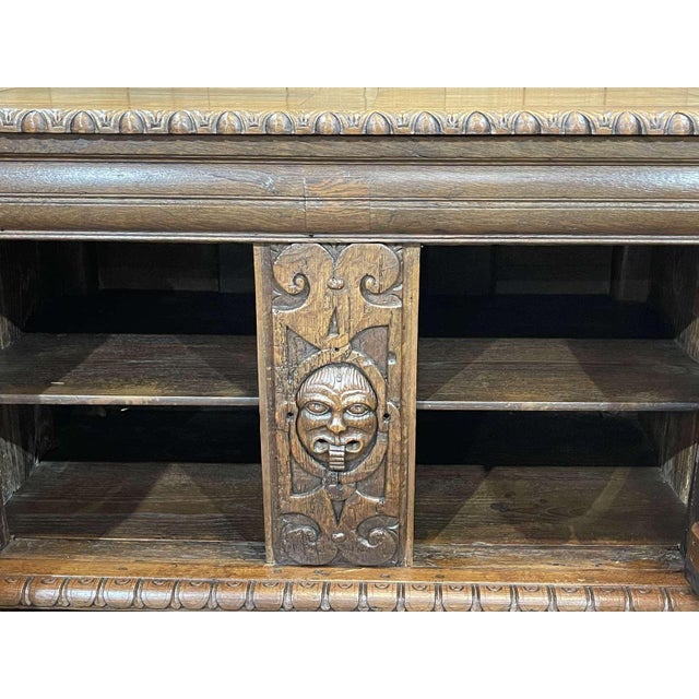 Antique Renaissance Sideboard in Oak For Sale - Image 11 of 18