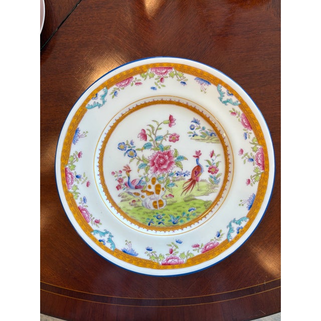 1900 - 1909 1900s Edwardian English Coalport Chinoiserie Bird & Floral Dinner Plates, Set of 8 For Sale - Image 5 of 9