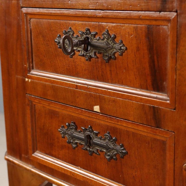 Umbertina Walnut Desk, Italy, Late 19th Century For Sale - Image 6 of 11