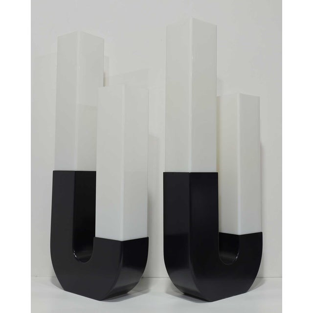 Mid-Century Modern Monumental Pair of Modeline Sculptural Lamps For Sale - Image 3 of 9