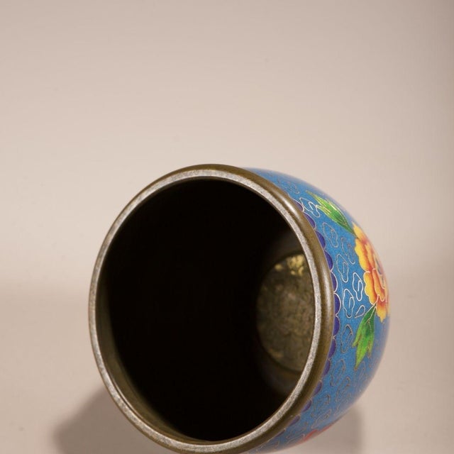 Vintage Chinese Cloisonné Enamel Brass Bowl / Planter For Sale In Los Angeles - Image 6 of 10