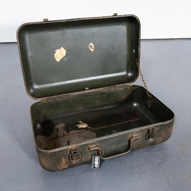 Vintage Hungarian Army First Aid Boxes, 1960s, Set of 3 For Sale - Image 4 of 8