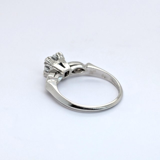 0.8ct Natural Round & Marquise Diamond Engagement Ring in Platinum - Size 6 For Sale In Phoenix - Image 6 of 8