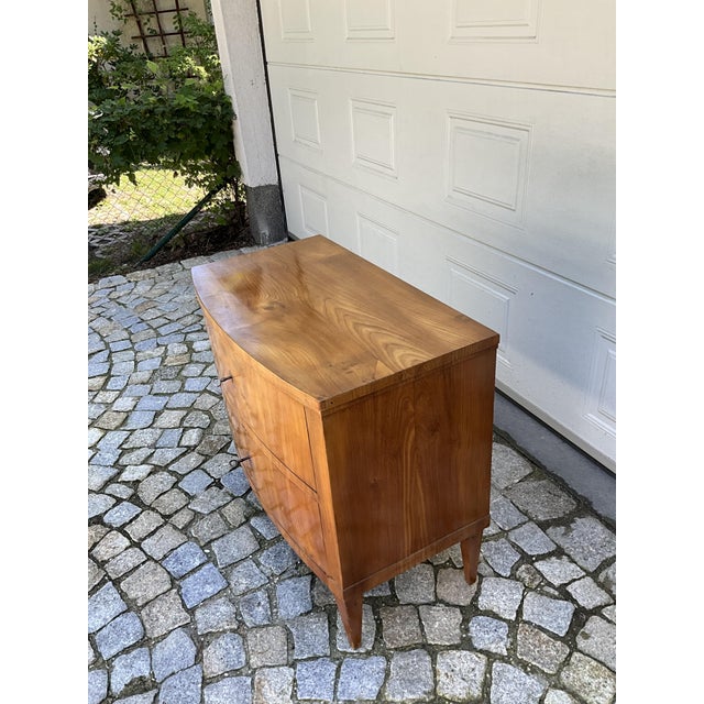 Biedermeier Chest of Drawers in Ash, 1820s For Sale - Image 3 of 18