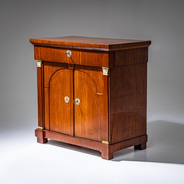 Traditional Early 19th Century Empire Cabinet For Sale - Image 3 of 10