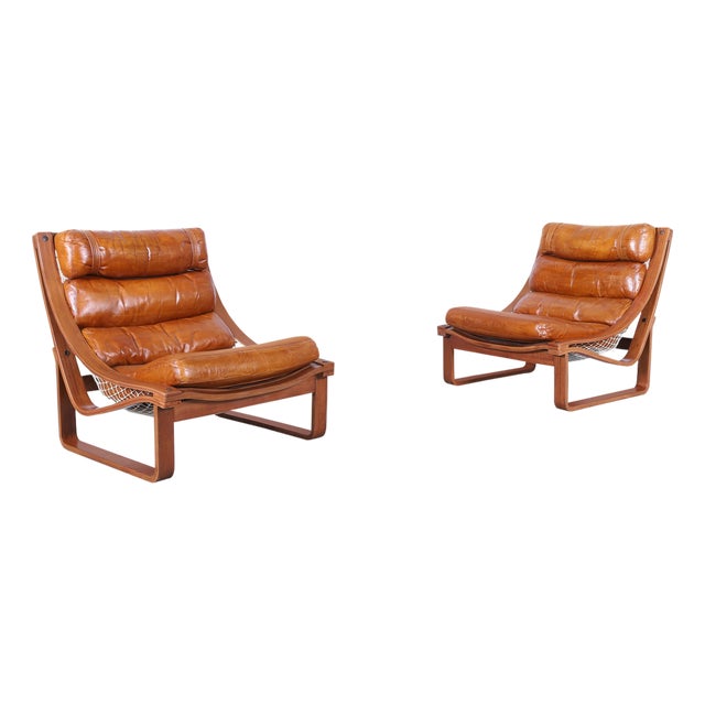 Vintage Leather and Teak T4 Lounge Chairs by Fred Lowen for Tessa For Sale