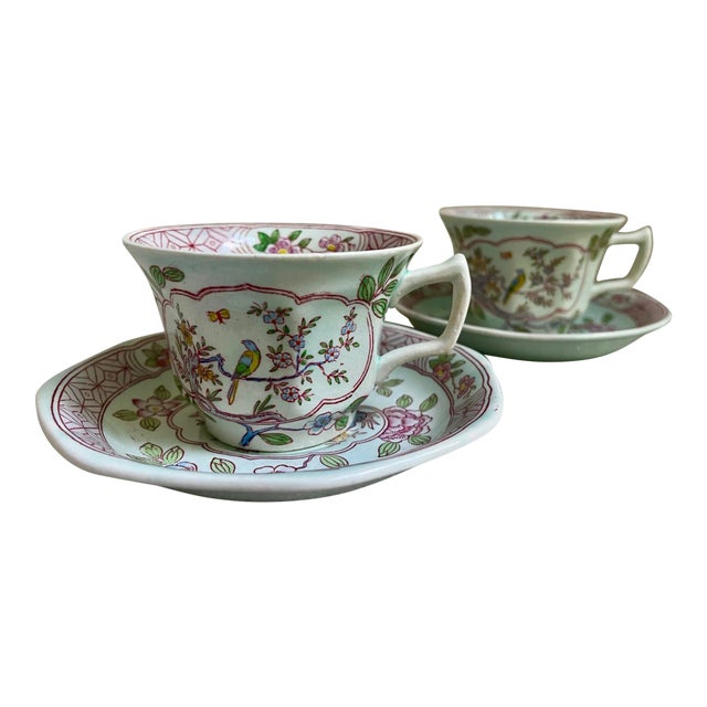 1960s Adams Calyx Ware, "Singapore Bird" Motif Tea Cups and Saucers Set- 4 Pieces For Sale